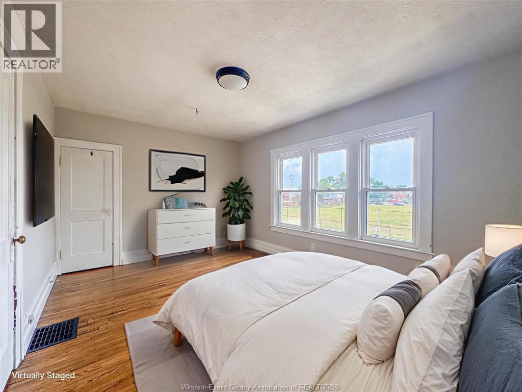 1111 ELSMERE - 10