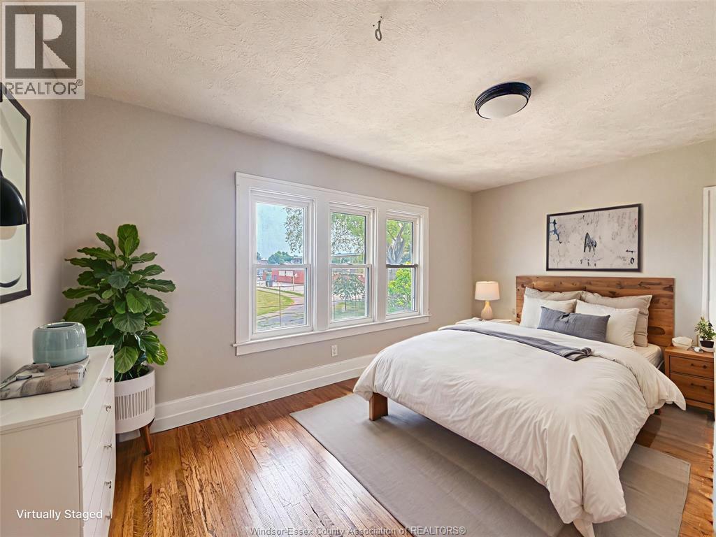 1111 ELSMERE - 11
