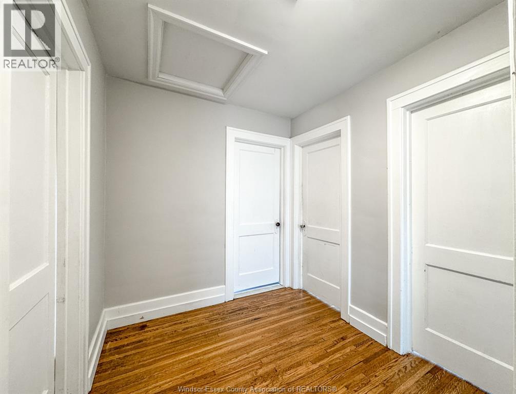 1111 ELSMERE - 9