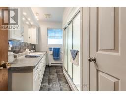 15072 Scott Line, Chatham Kent, ON N0P1P0 Photo 21