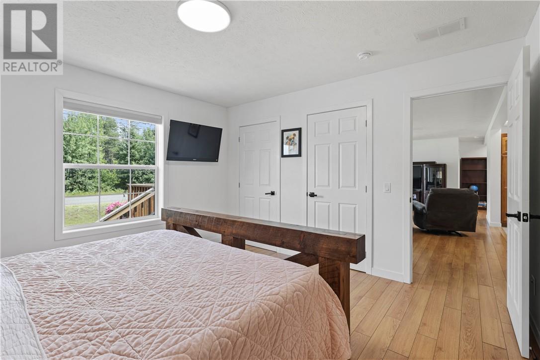 124 YOCOM Drive - Image 28