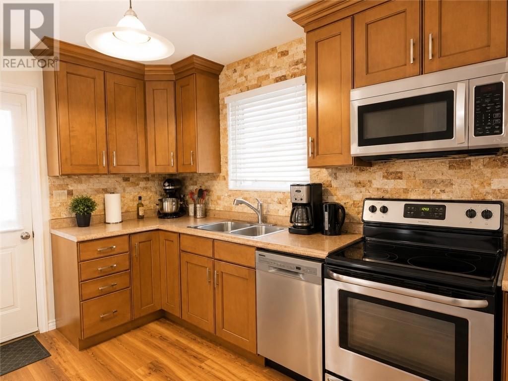 3039 Hines Street - 7