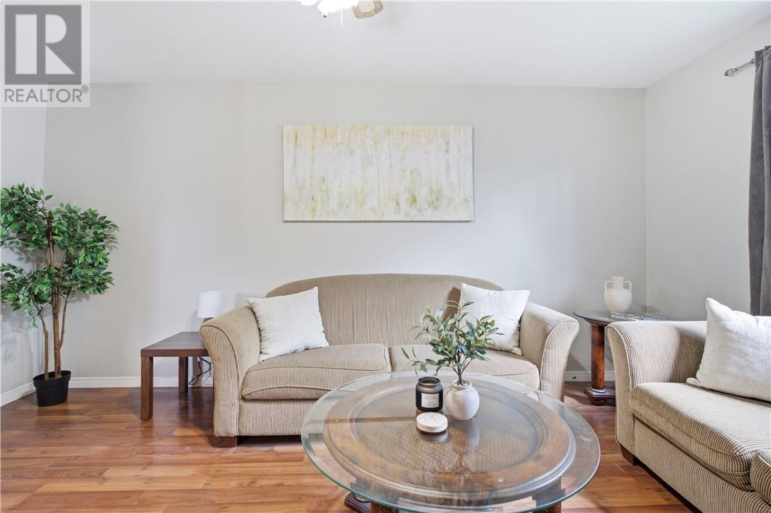 181 Douglas Street - 3