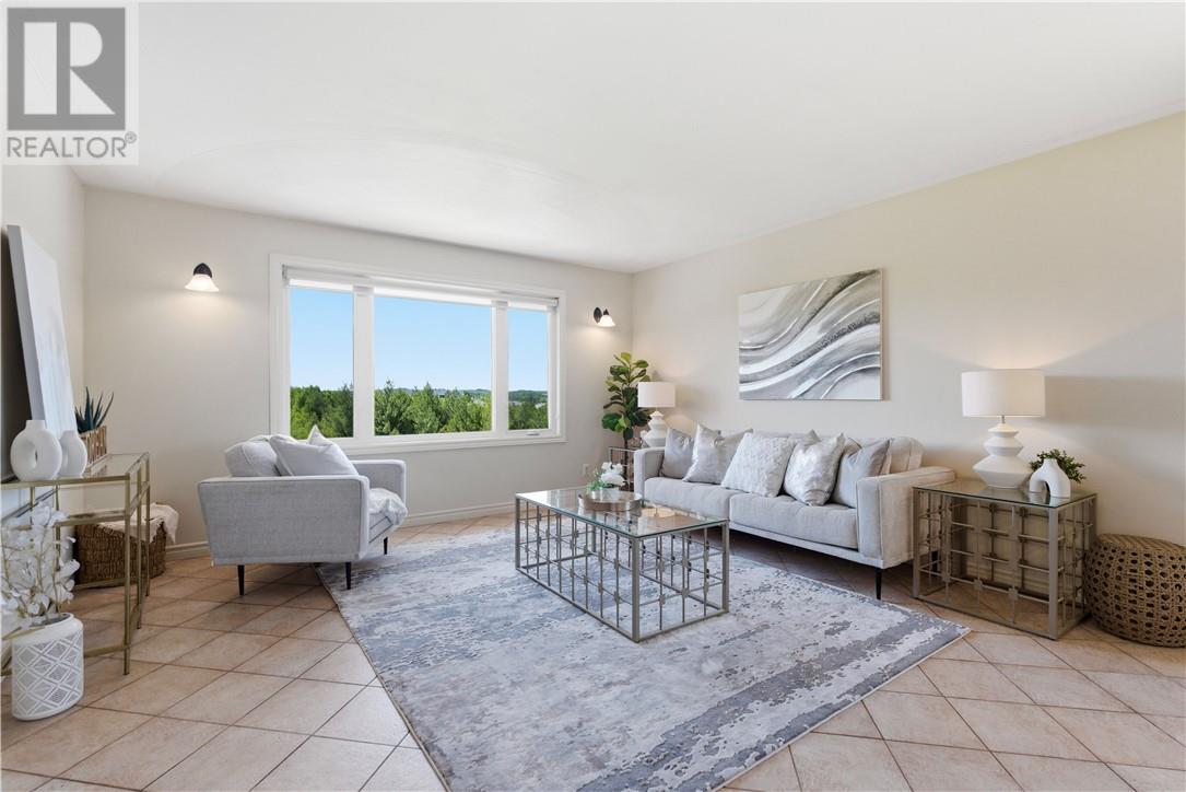 790 Arnold Street - Image 12