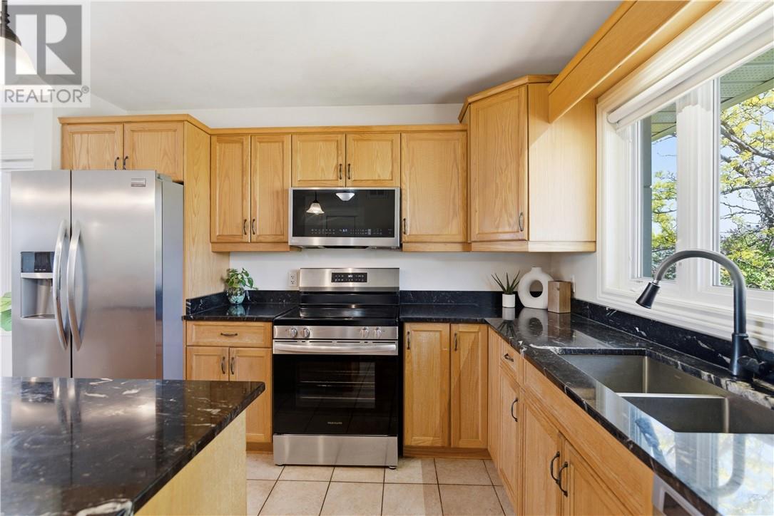 790 Arnold Street - Image 22