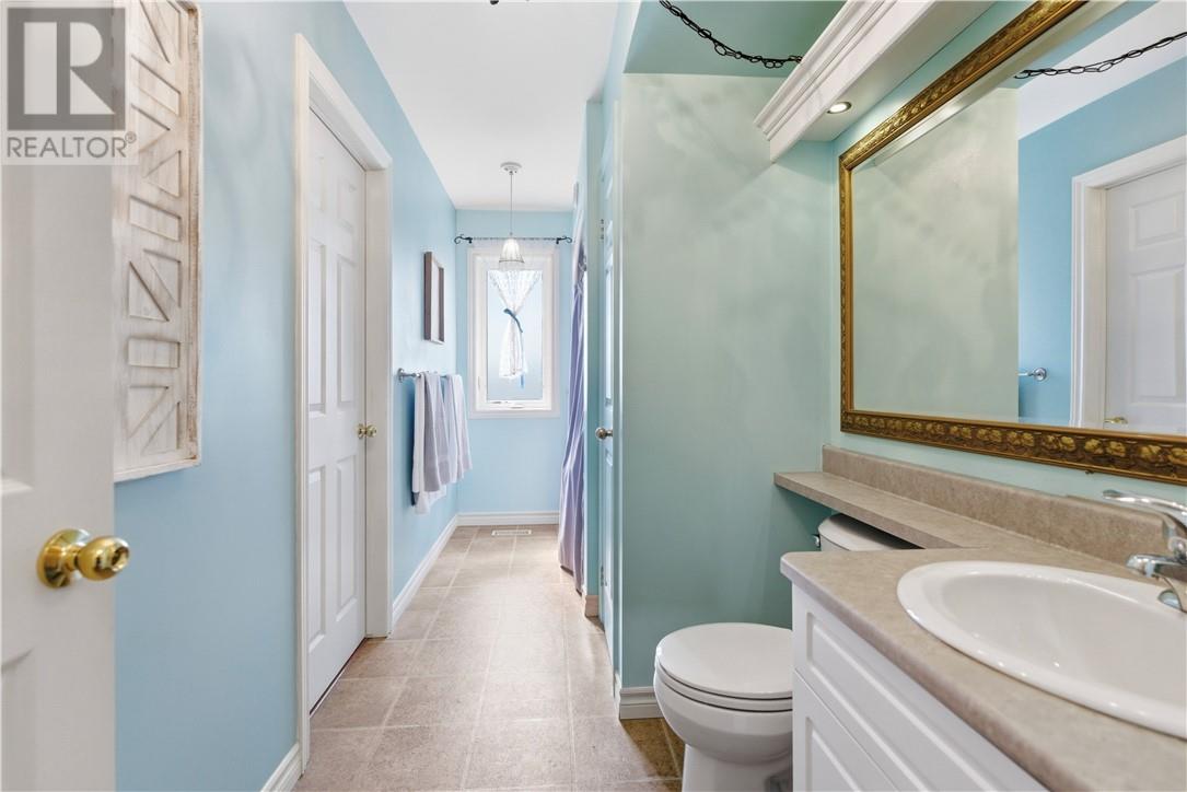 790 Arnold Street - Image 37