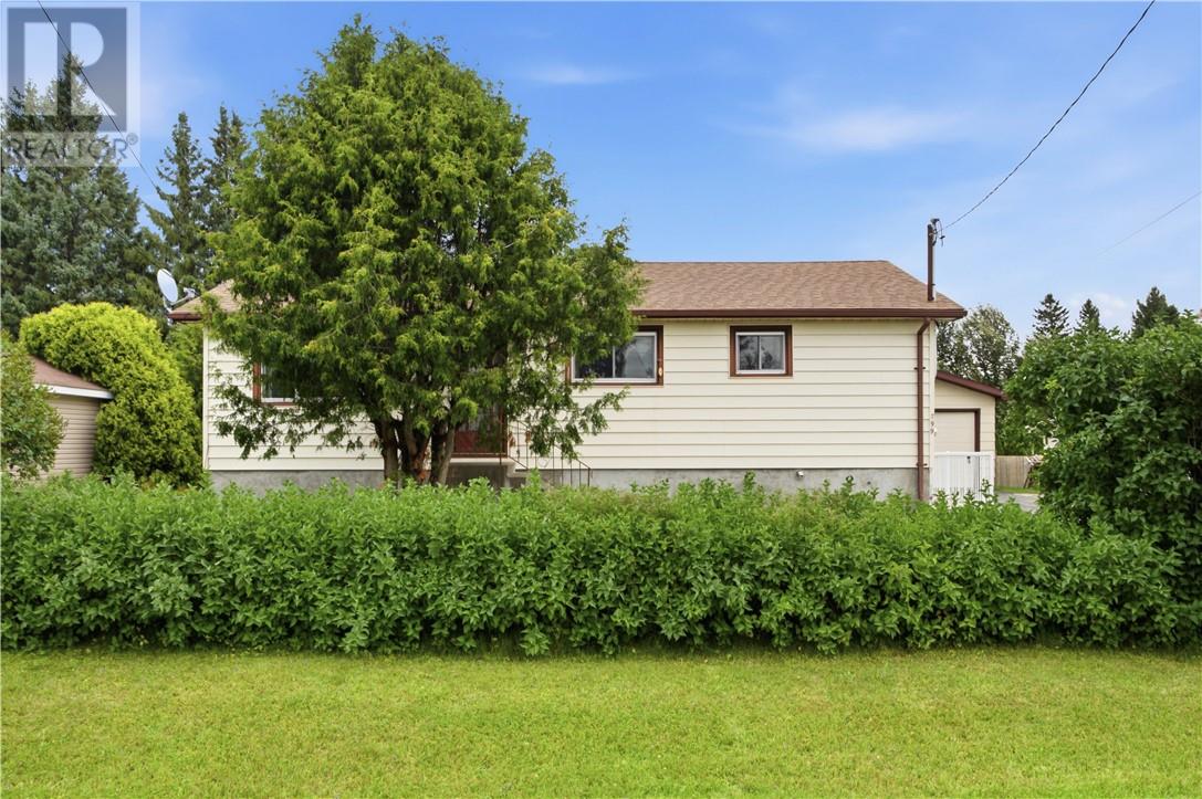 799 Belanger Street - 2