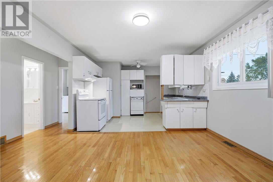 799 Belanger Street - 6