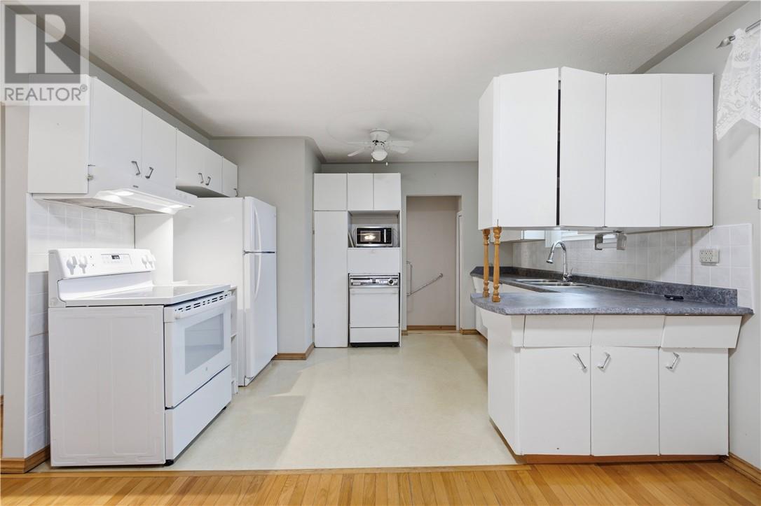 799 Belanger Street - Image 7