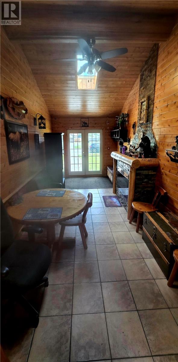 3211 Glendale court - Image 12