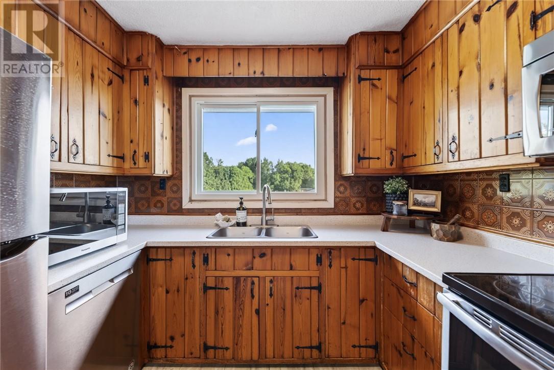 516 Camelot Drive - Image 14