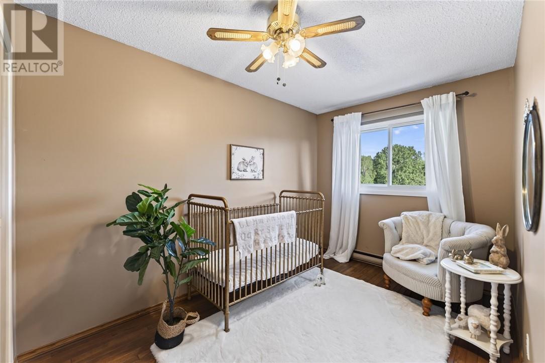 516 Camelot Drive - Image 39