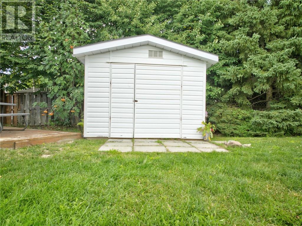 516 Camelot Drive - 82