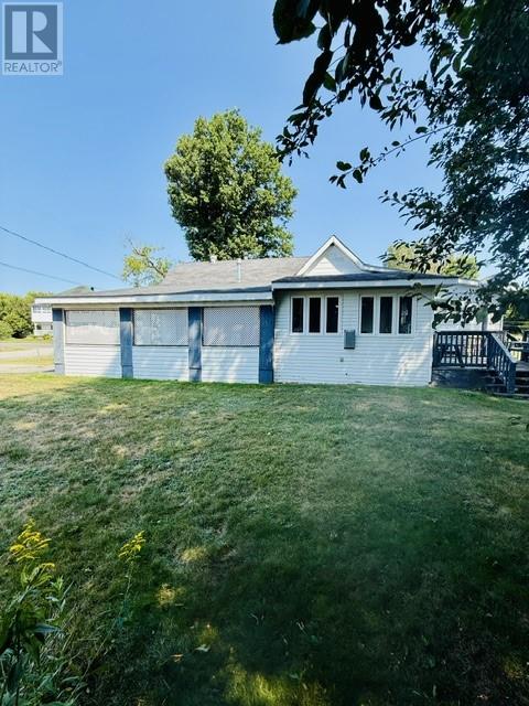 290 Second St N - Image 9