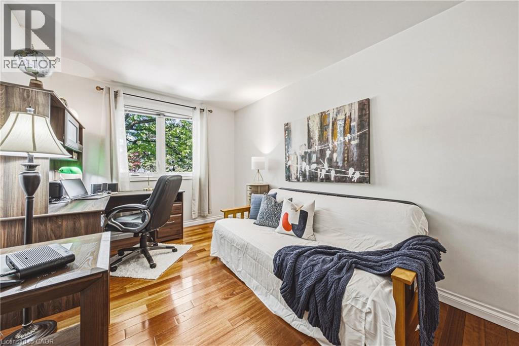 742 FRANCIS Road - Image 15