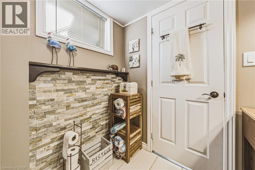 742 FRANCIS Road - Image 27