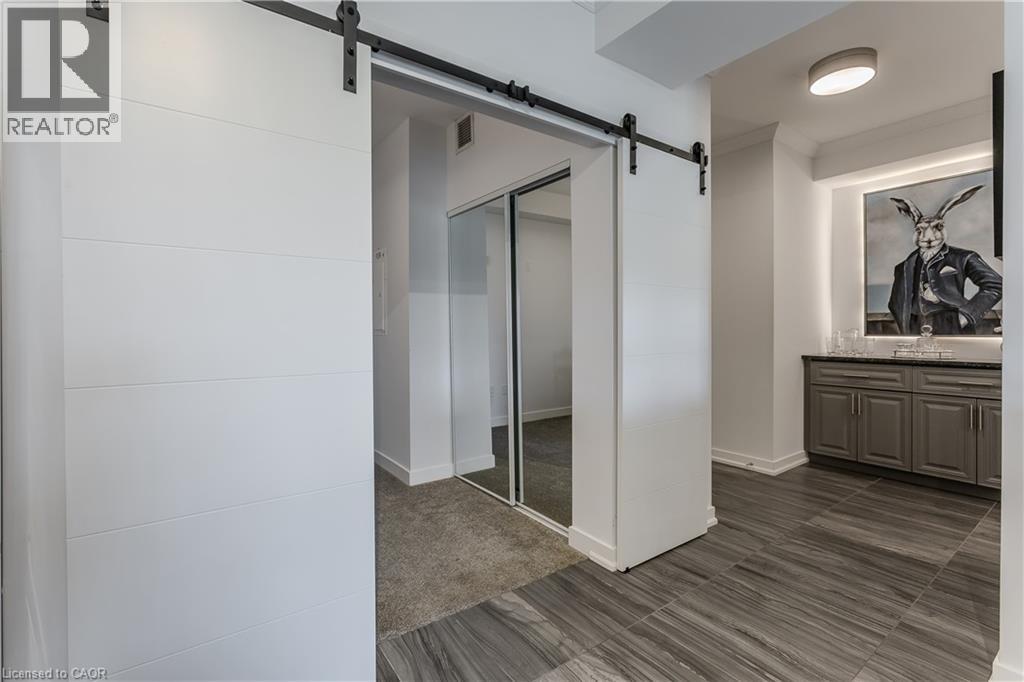 #315 4040 UPPER MIDDLE Road - Image 27