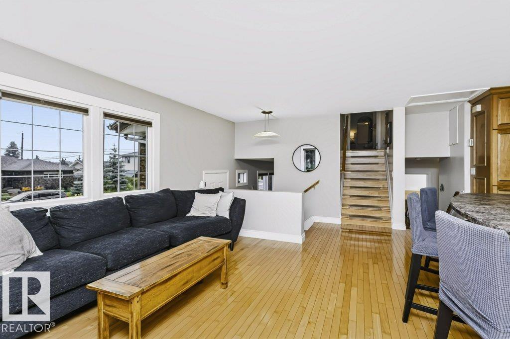 4707 108 Avenue NW - Photo 12