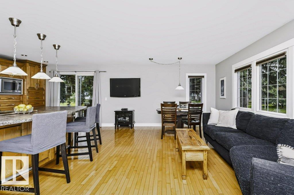 4707 108 Avenue NW - Photo 13