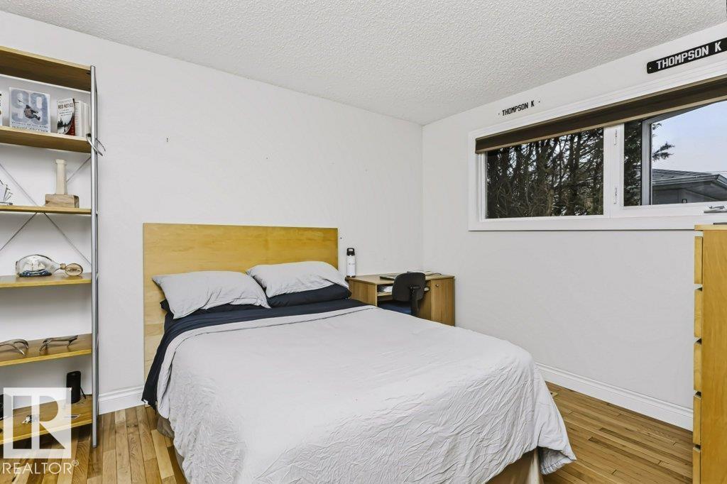 4707 108 AV NW - 28