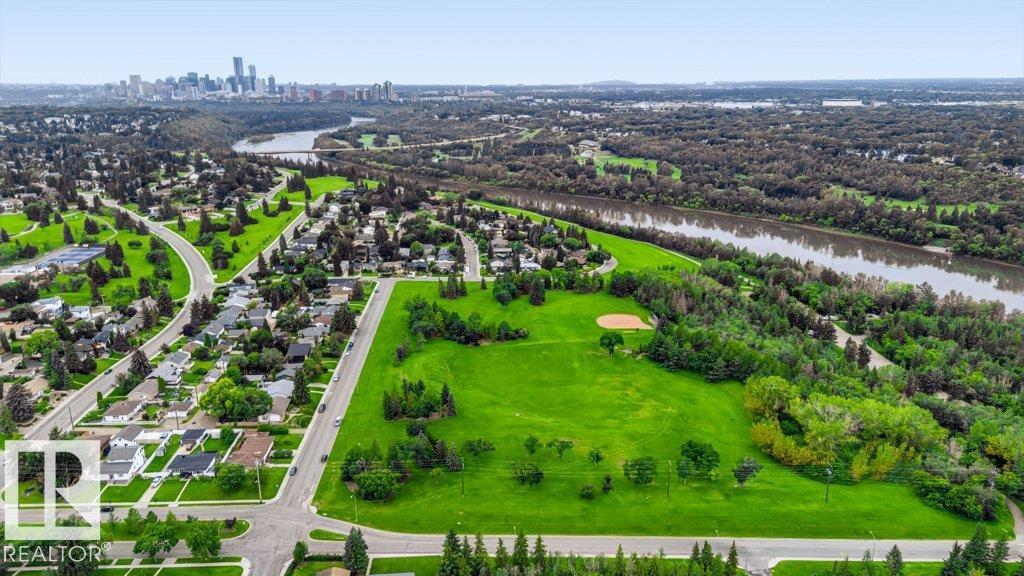 4707 108 AV NW - 3