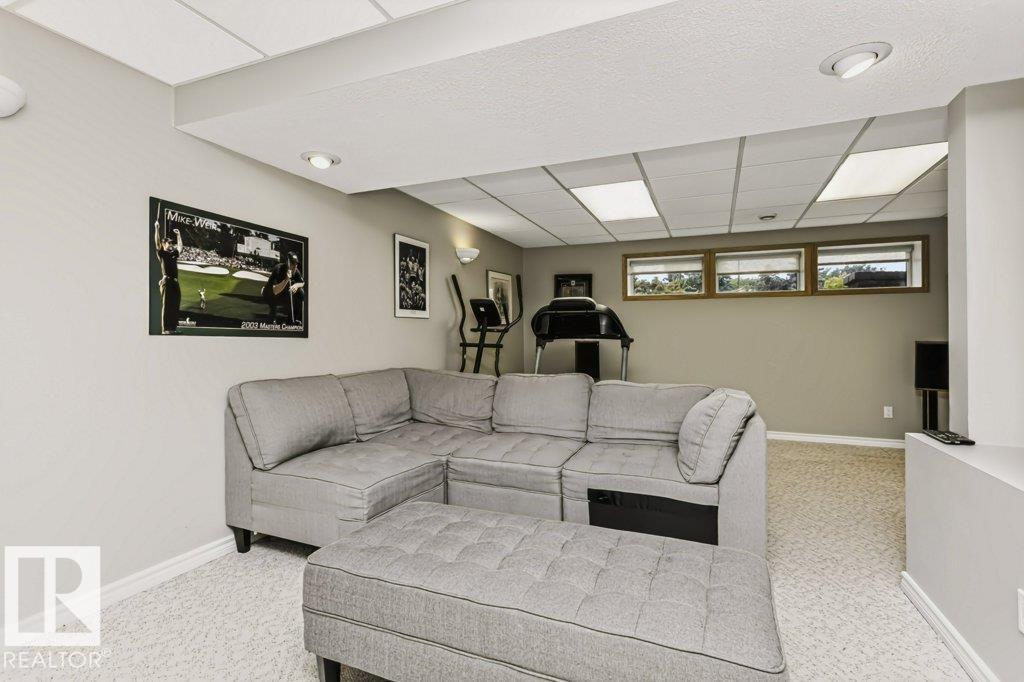 4707 108 AV NW - 30