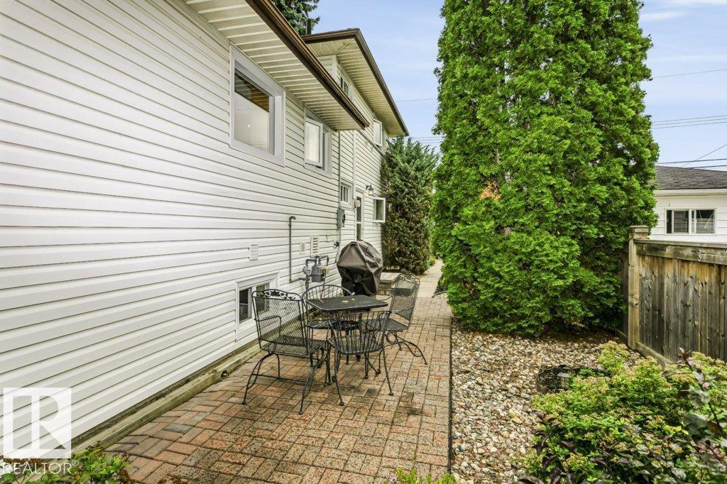 4707 108 Avenue NW - Photo 37