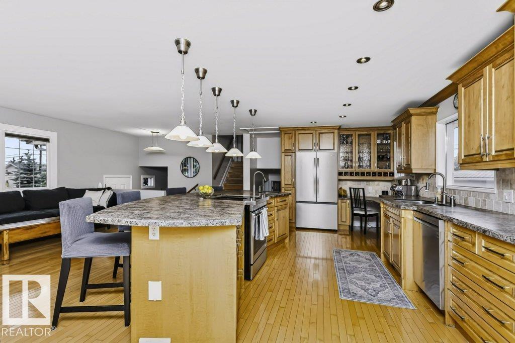 4707 108 Avenue NW - Photo 8
