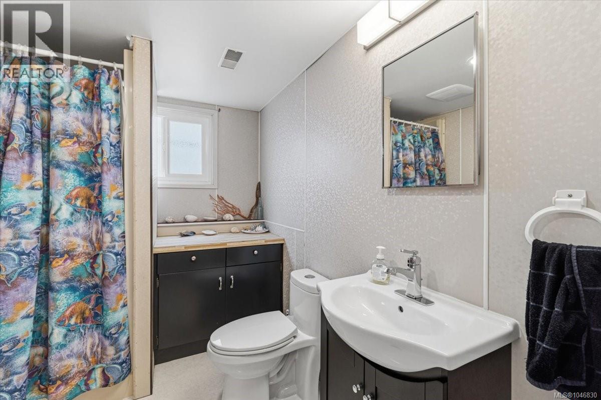 2820 Cosgrove Cres - Image 35