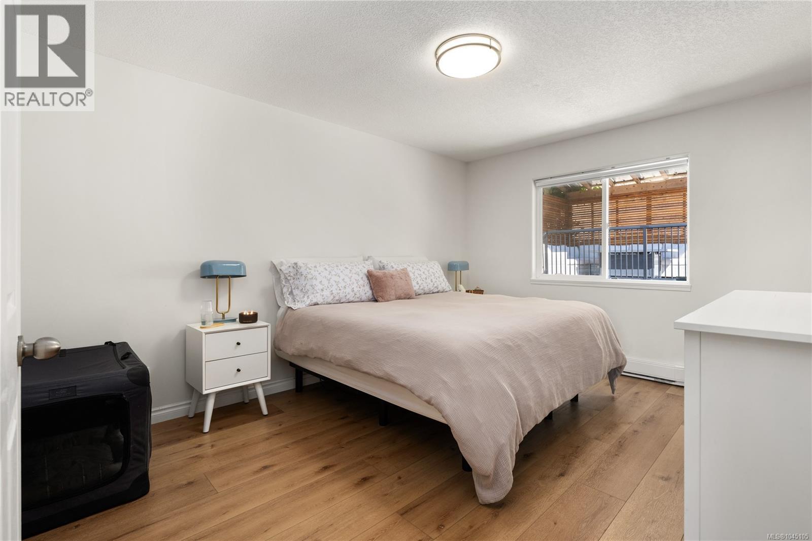 4814 Fairbrook Cres - 16