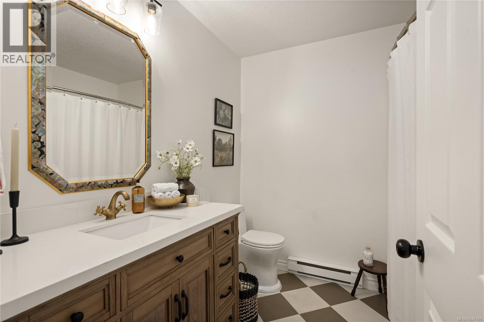 4814 Fairbrook Cres - 22