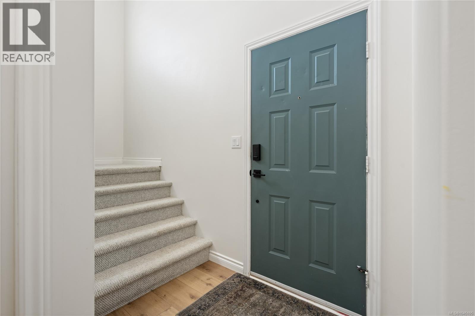 4814 Fairbrook Cres - Image 4