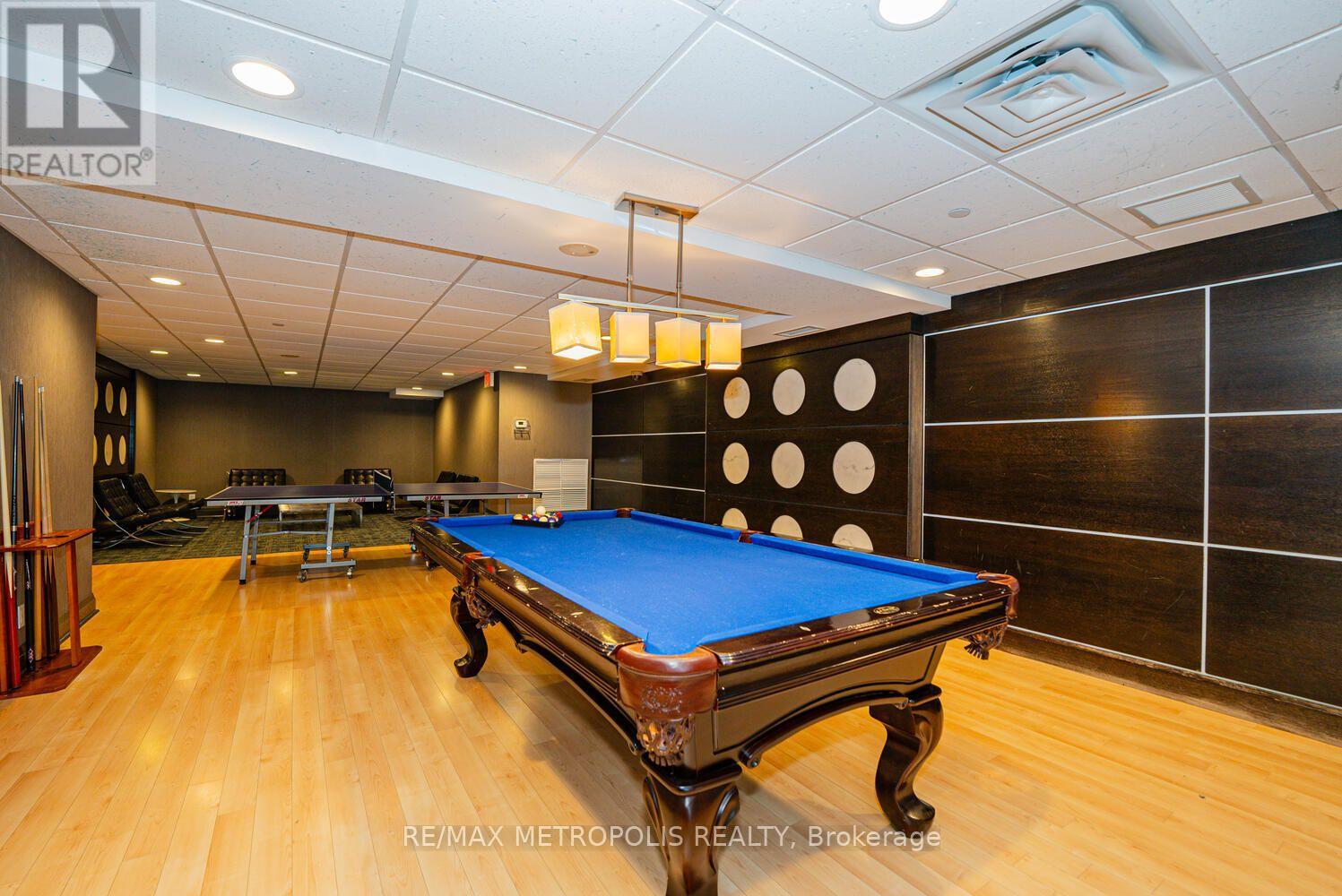 180 BOROUGH DRIVE - Image 36