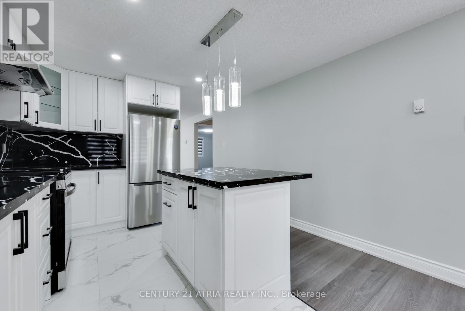 706 FRAZER DRIVE - Image 10