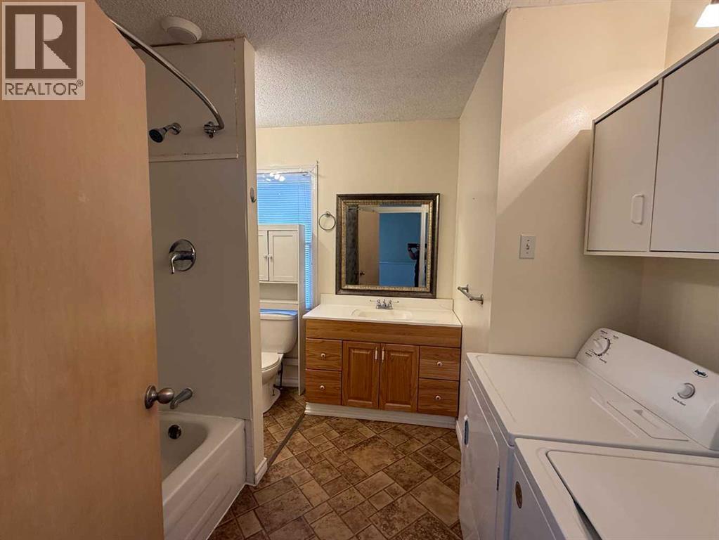 4911 53 Avenue - Photo 10