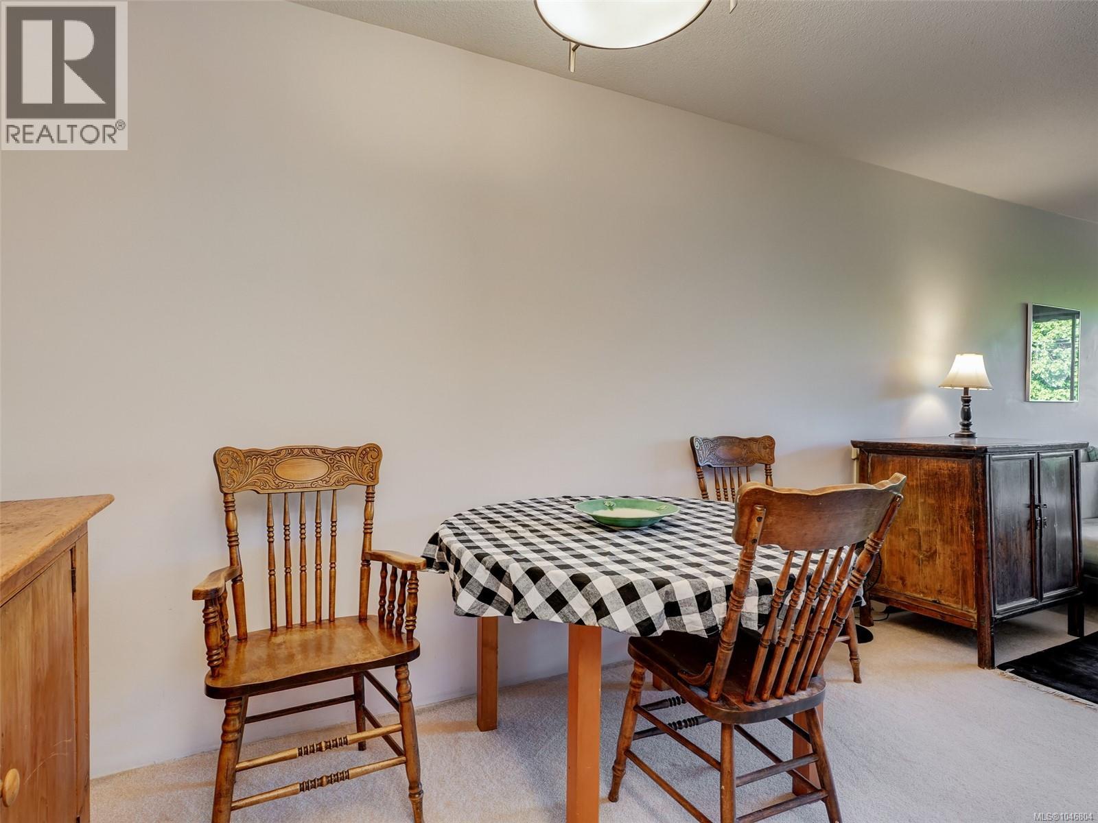 #401 964 Heywood Ave - 8