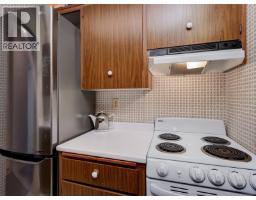 401 964 Heywood Ave, Victoria, BC V8V2Y5 Photo 10