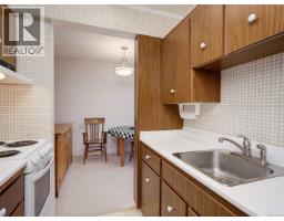 401 964 Heywood Ave, Victoria, BC V8V2Y5 Photo 11