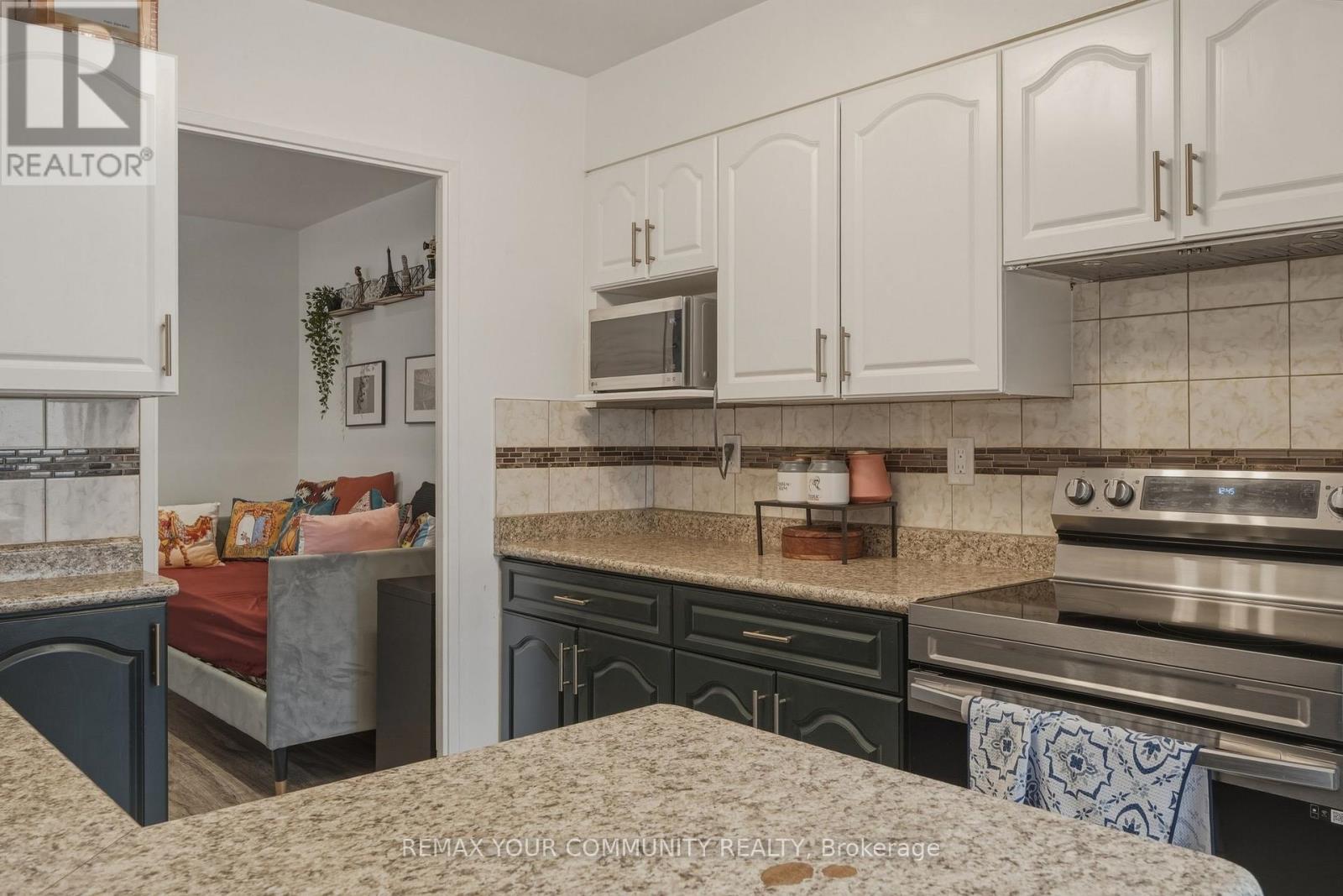 #103 410 MCLEVIN AVENUE - 15