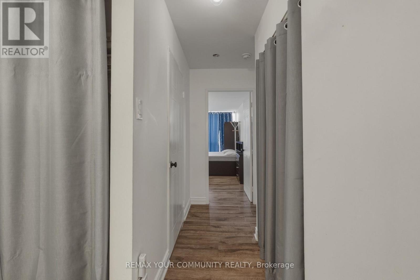 #103 410 MCLEVIN AVENUE - 22