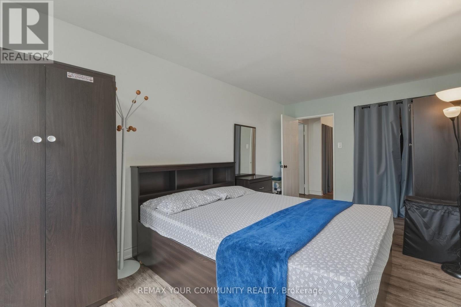 #103 410 MCLEVIN AVENUE - 25