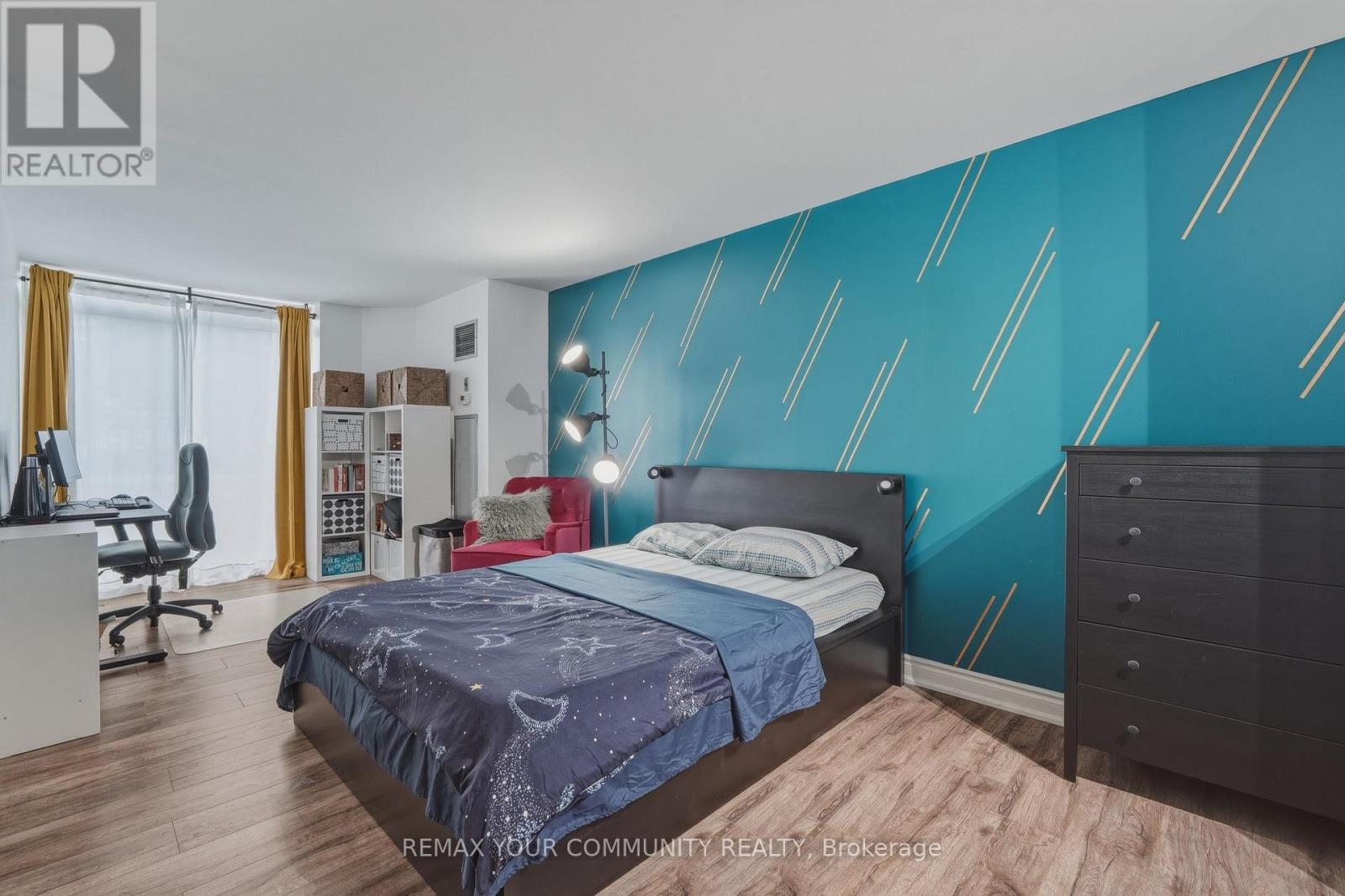 #103 410 MCLEVIN AVENUE - Image 29