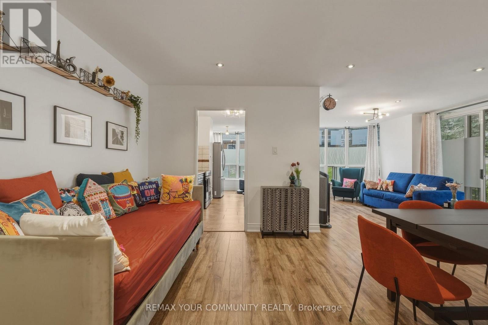 #103 410 MCLEVIN AVENUE - 4