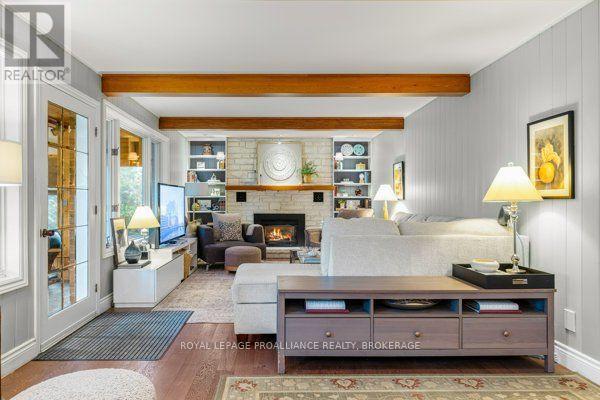 1102 BURNSIDE DRIVE - Image 15