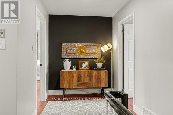 1102 BURNSIDE DRIVE - Image 23