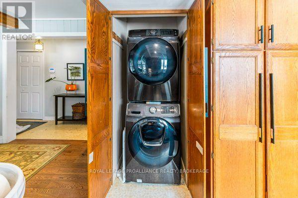 1102 BURNSIDE DRIVE - 14
