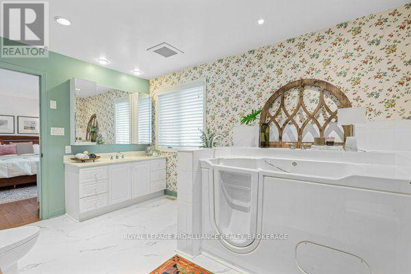 1102 BURNSIDE DRIVE - Image 21
