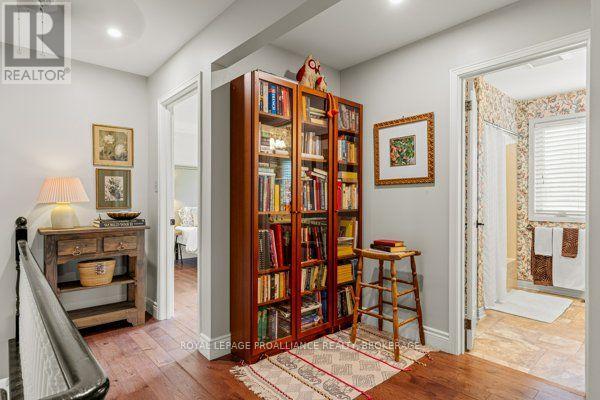 1102 BURNSIDE DRIVE - Image 27