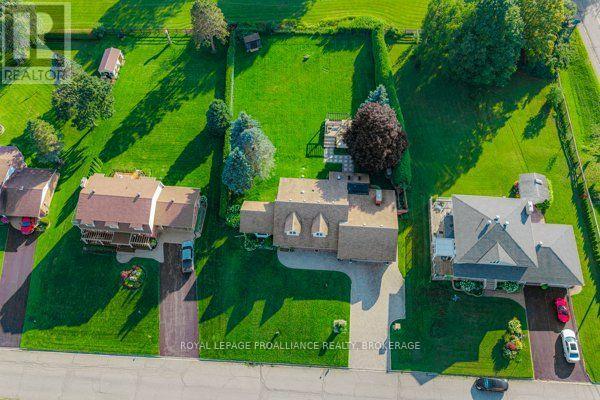 1102 BURNSIDE DRIVE - Image 38