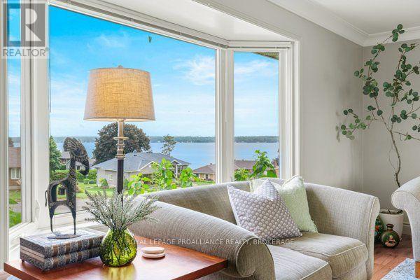 1102 BURNSIDE DRIVE - 7